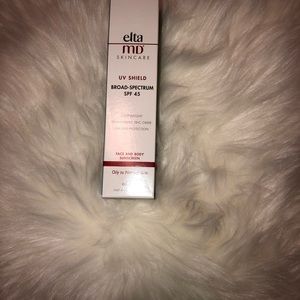 EltaMD BroadSpectrum SPF45 UV Shield Brand New